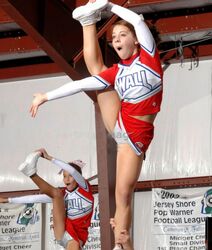 amateur cheerleader. Photo #1