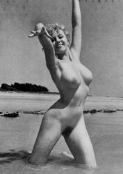 Wham, bam, thank you, Ann! Judson Yager's nude gallery is a must-see. Photo #3